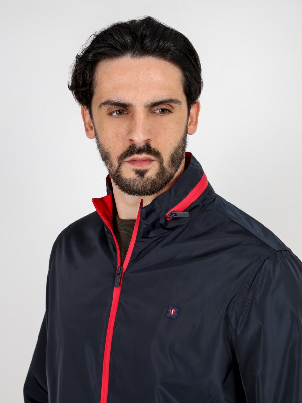 Lightweight technical jacket with contrasting lining