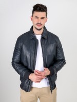 Blus�o de pele genu�na com gola de p�lo remov�vel