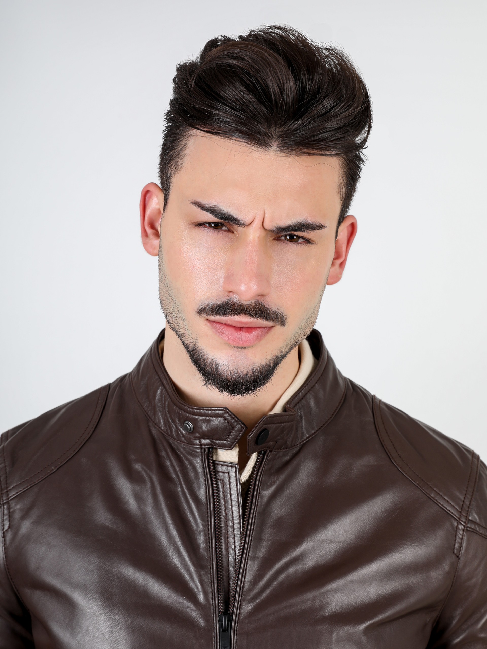 Blusão liso de pele genuína