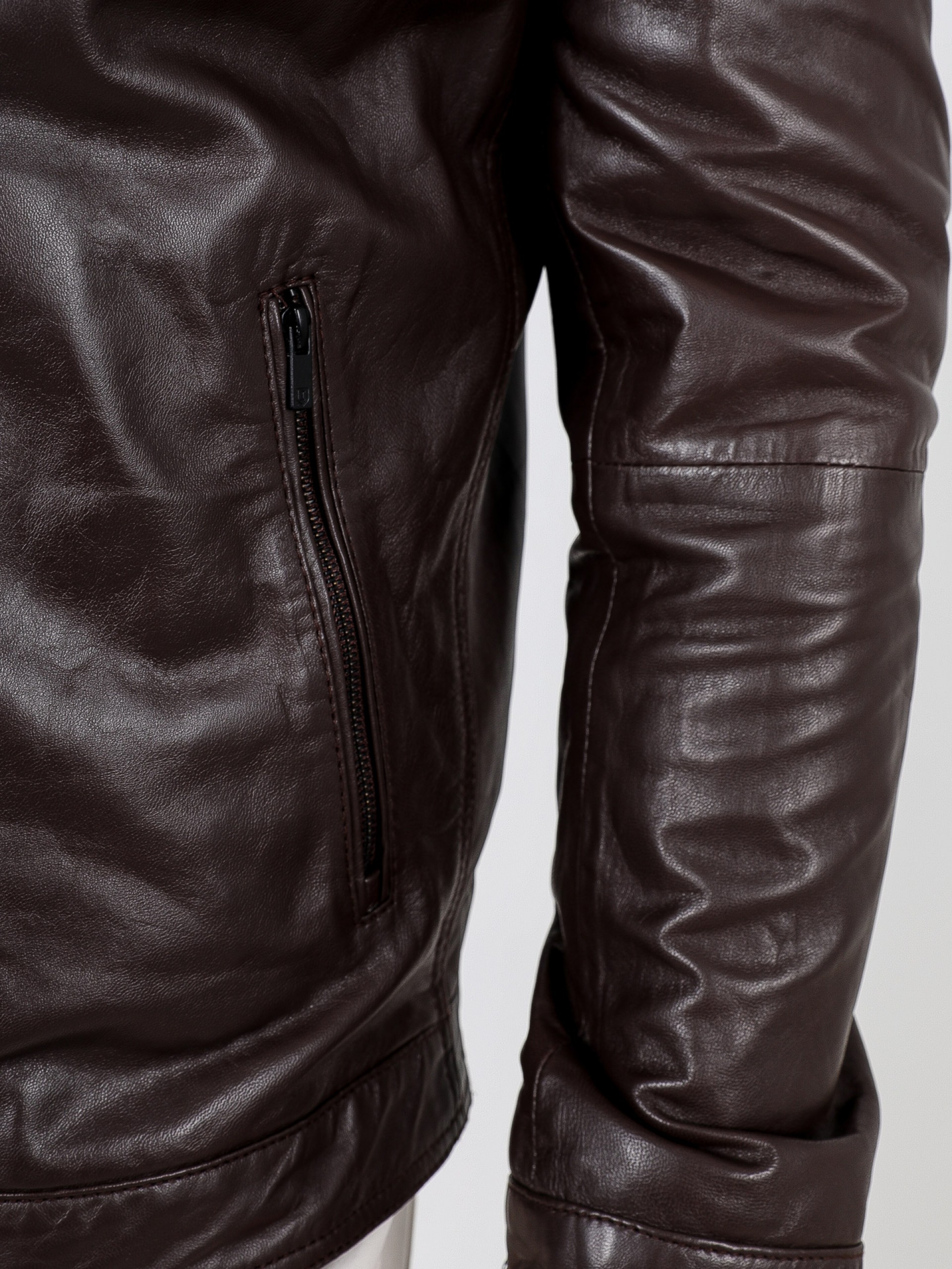 Blusão liso de pele genuína