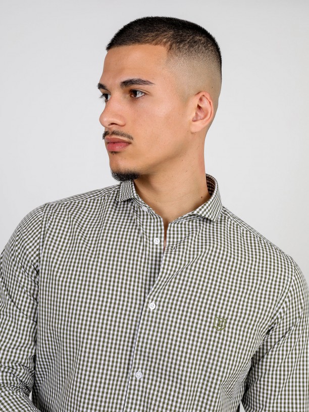 Italian collar plaid pattern shirt