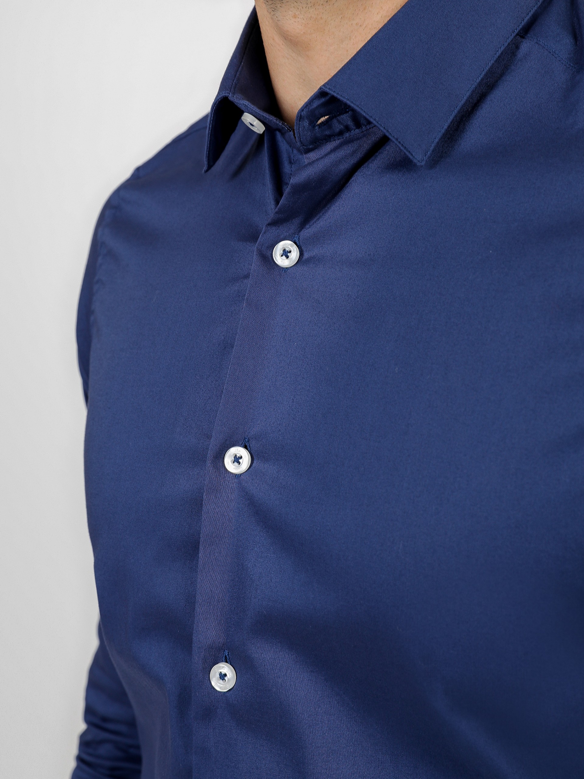 Slim fit plain classic shirt