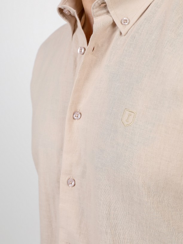 Camisa de lino y algodón de manga corta