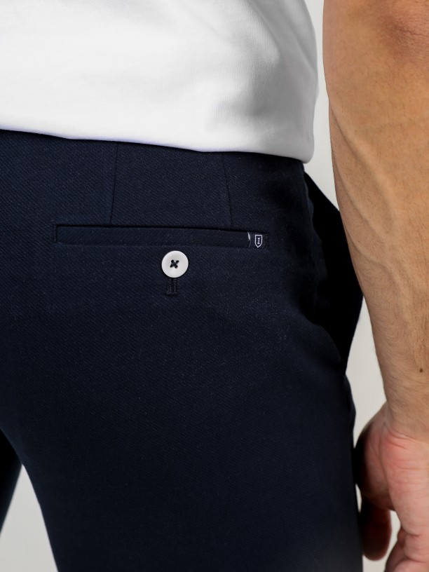 Pantaln corto jogger estructurado con cintura elstica