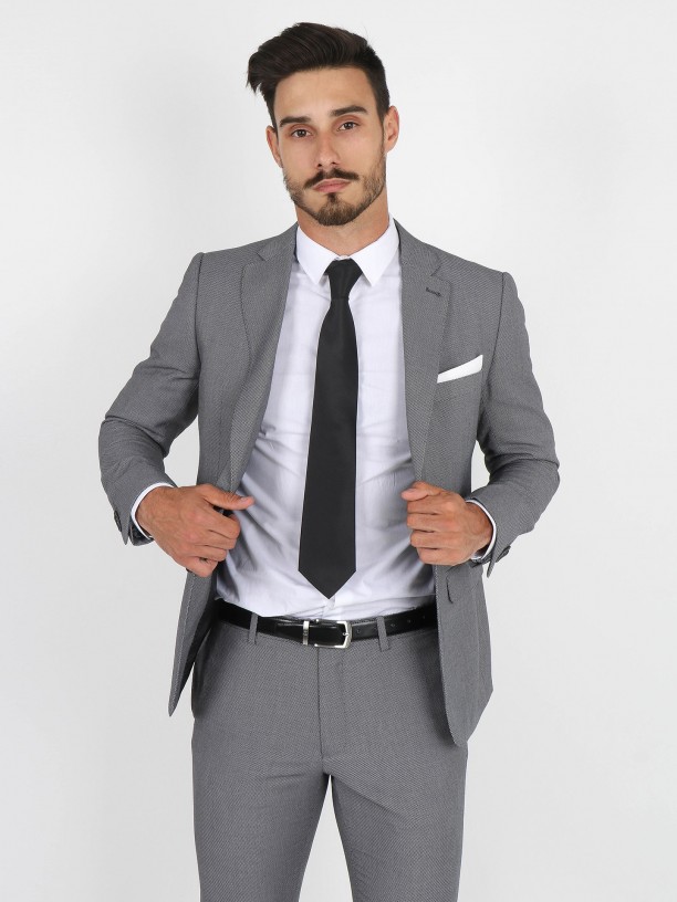 Regular fit micro pattern suit