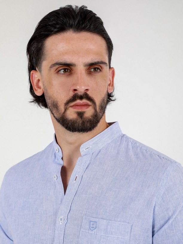 Camisa de linho e algodo com gola mandarim