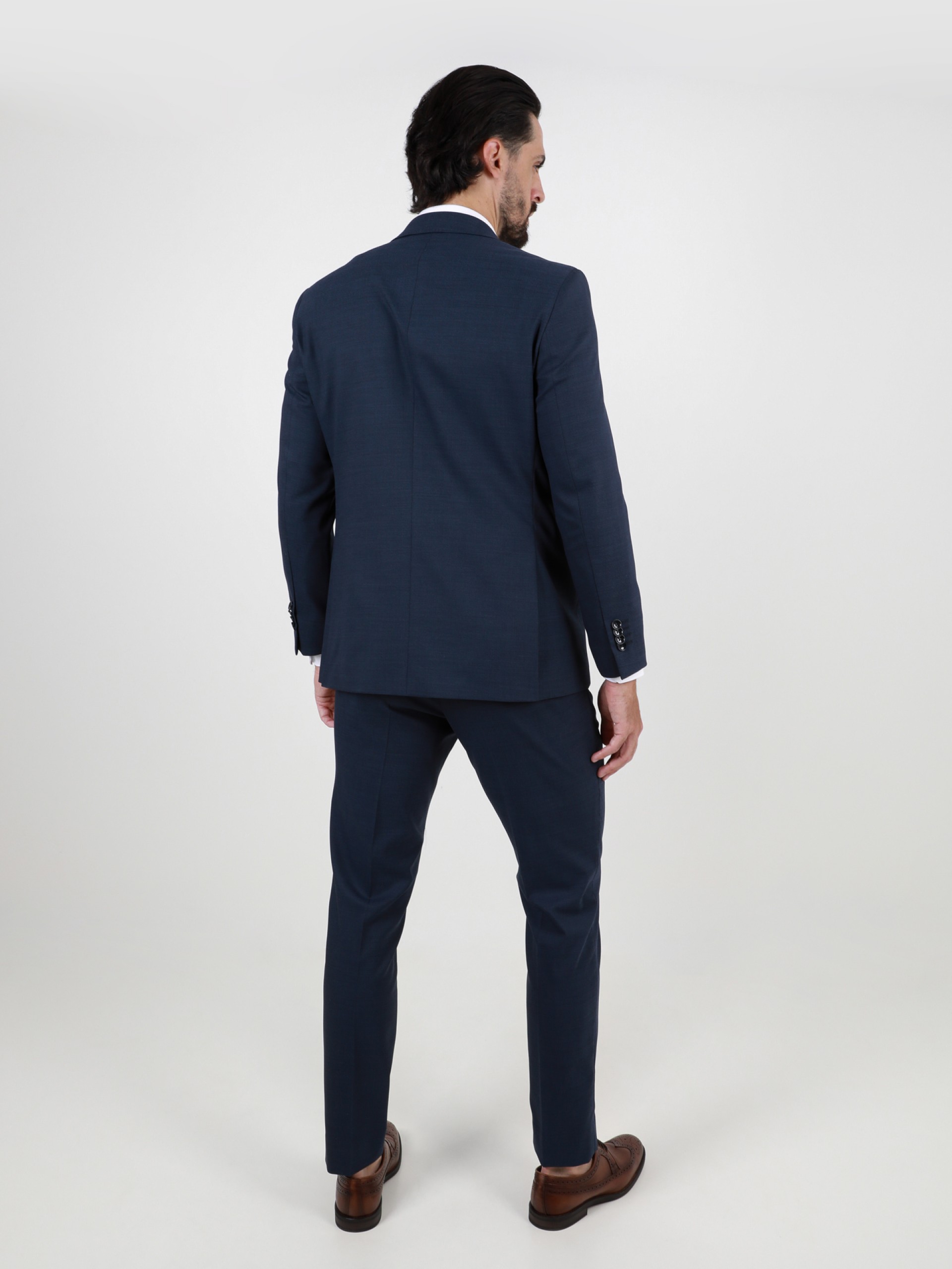 Fato liso regular fit lã elástica