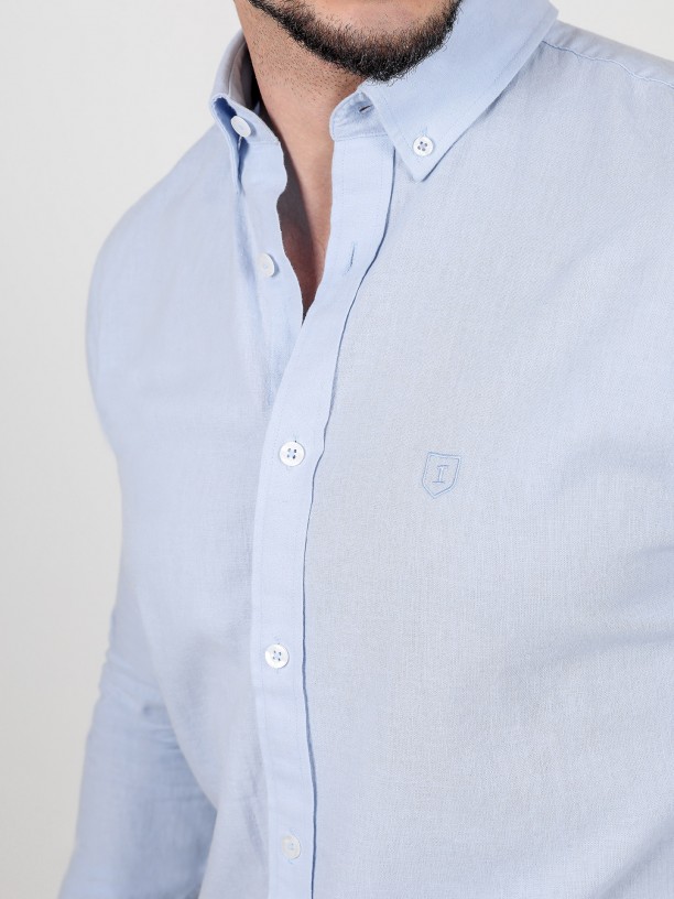 Camisa lisa de algodo e linho