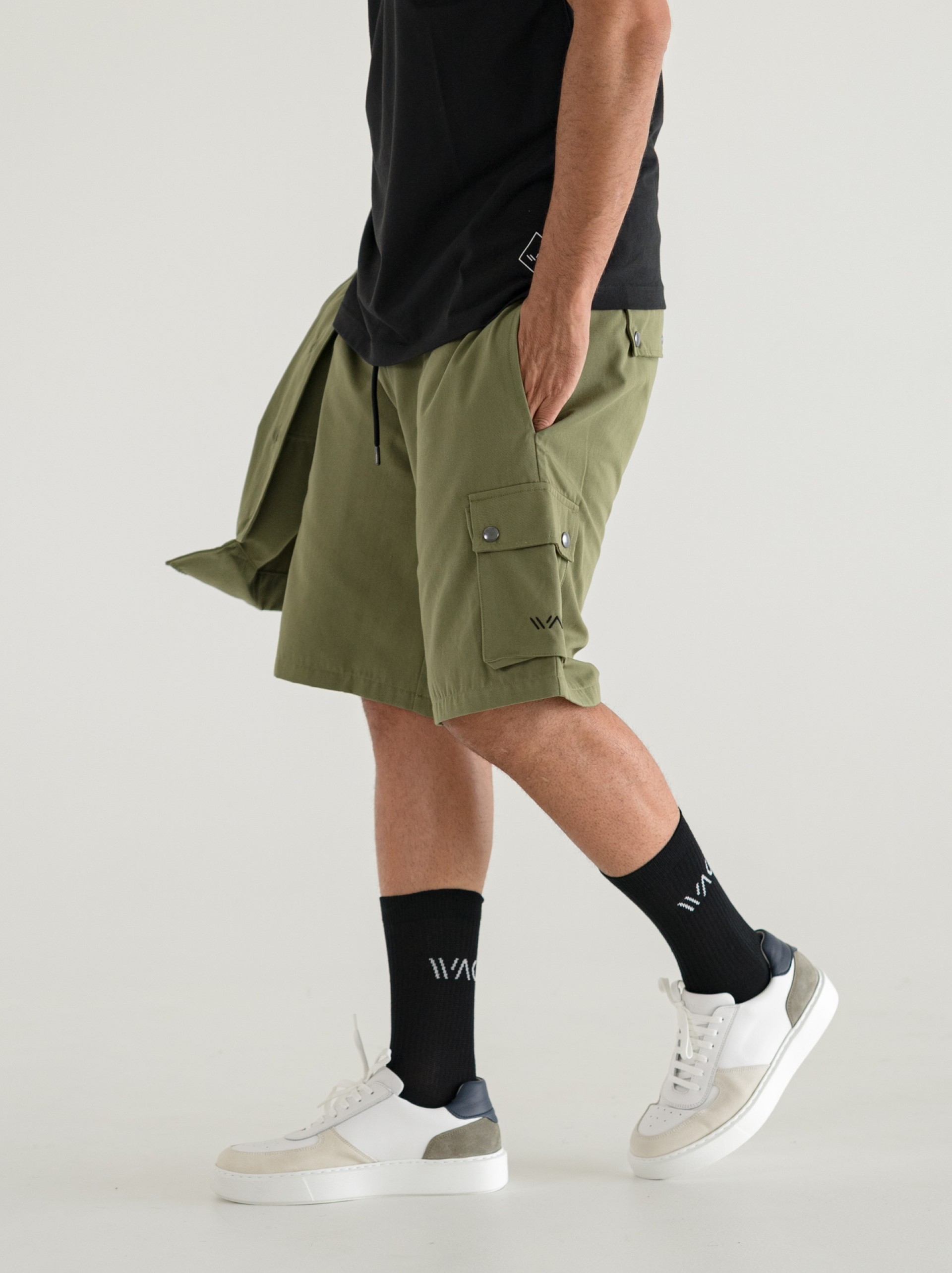 Cargo jogger shorts
