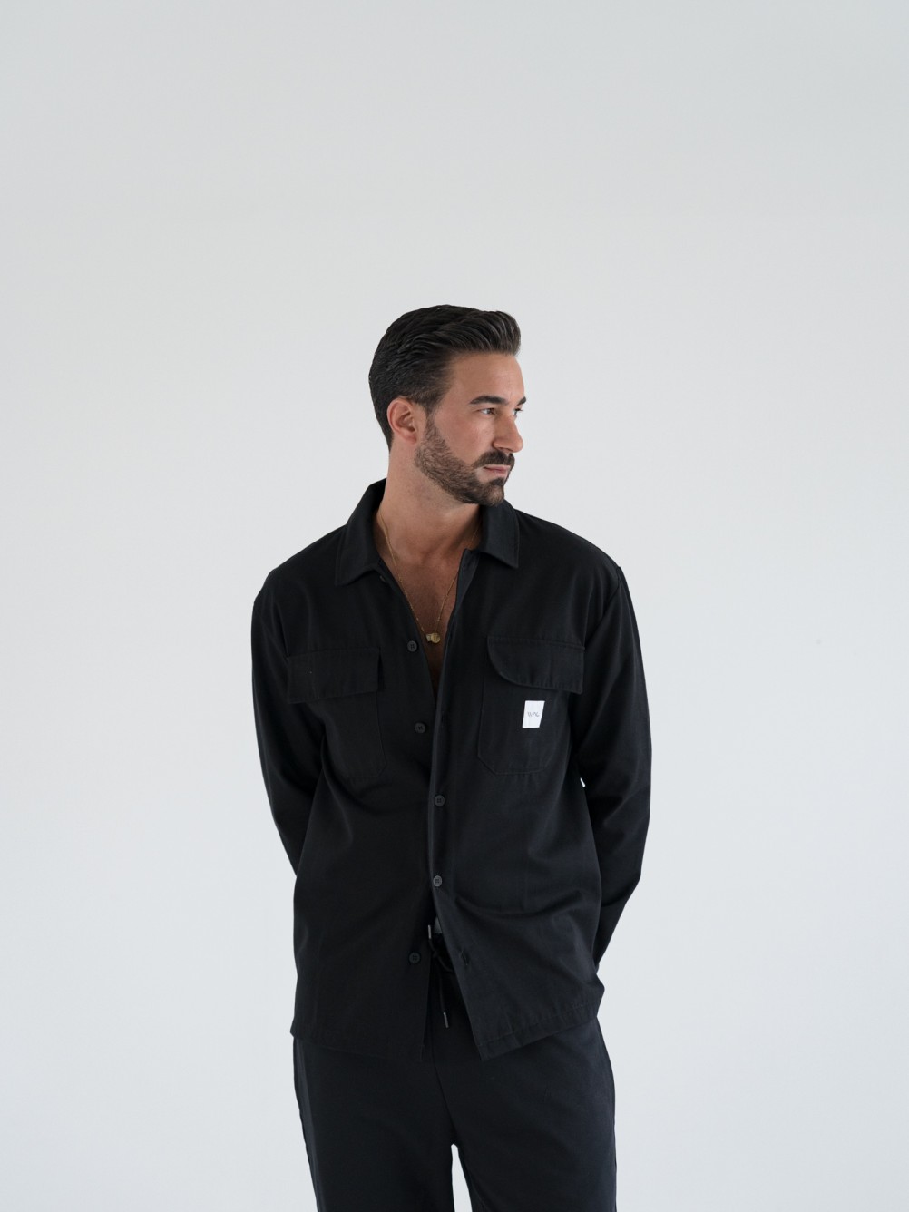 Camisa oversize con bolsos WAC