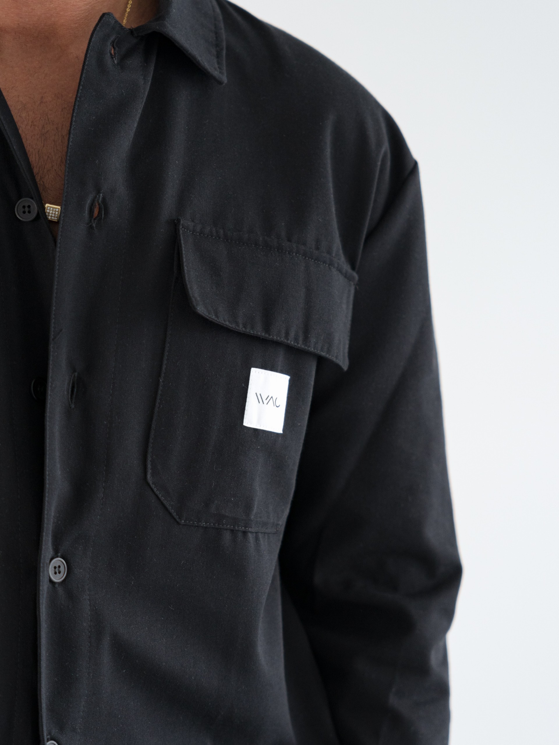 Oversize shirt with bags wac