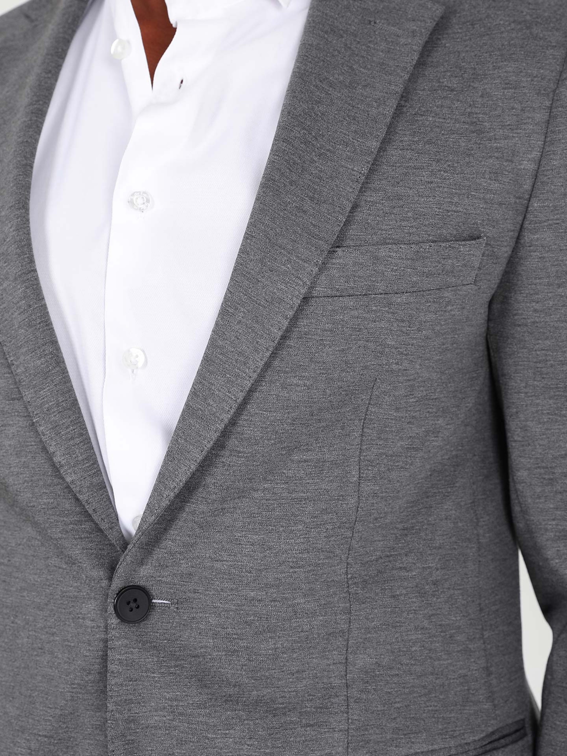 Traje elástico slim fit