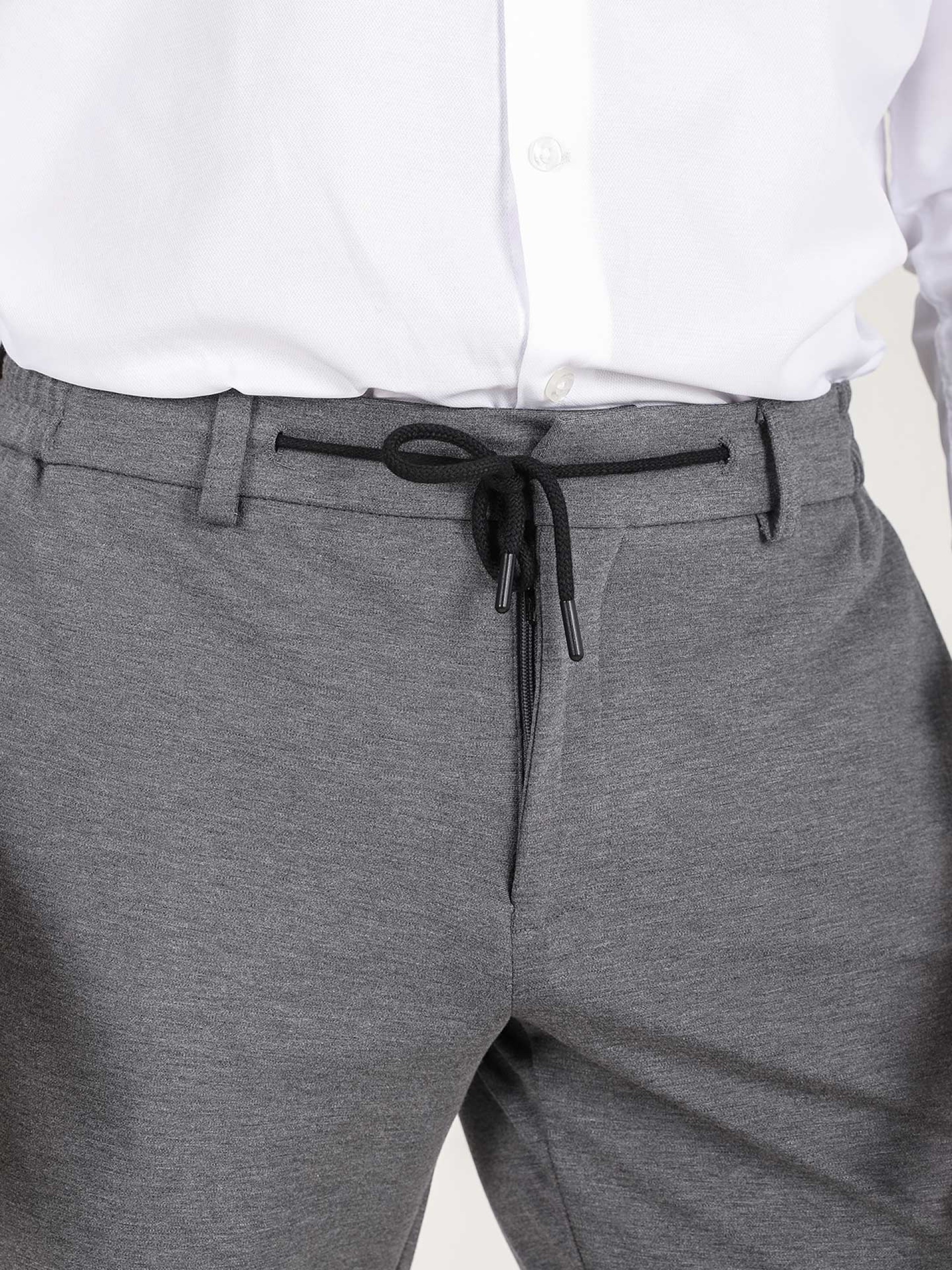 Traje elástico slim fit