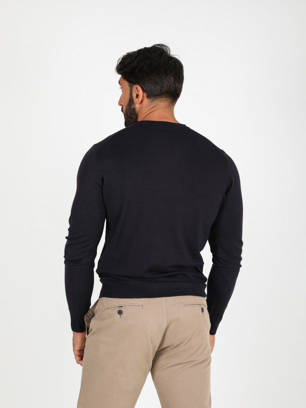 Camisola de gola em V