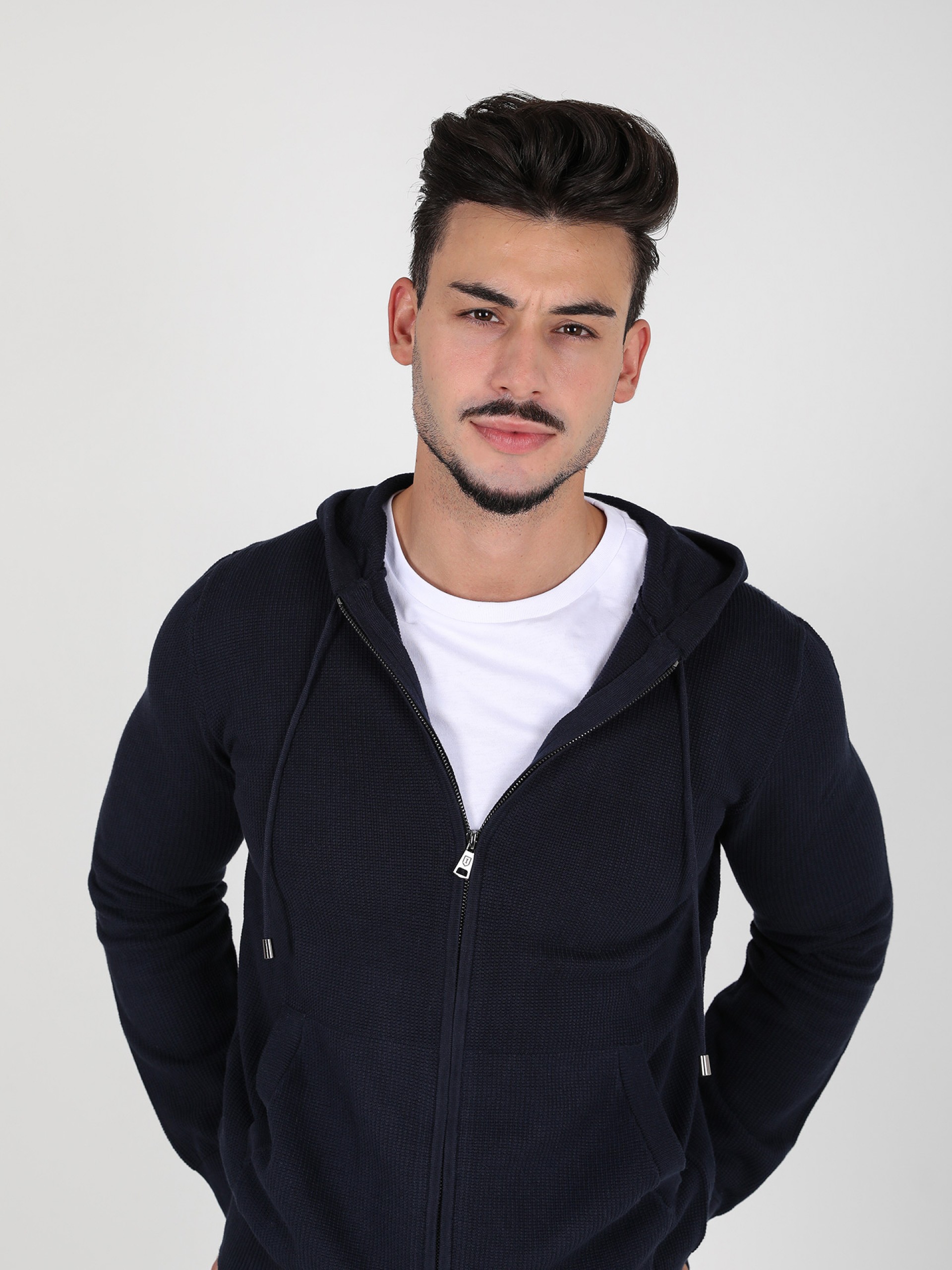 Cárdigan con capucha