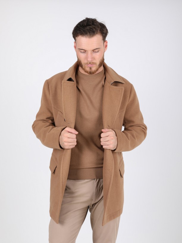 Double-breasted overcoat