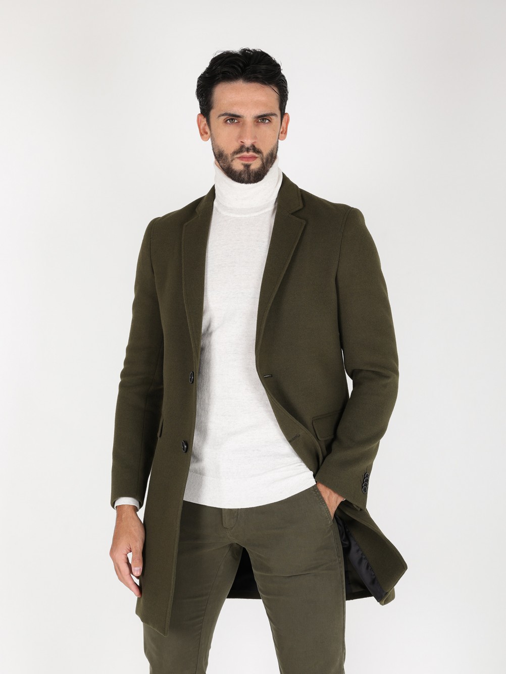 Sobretudo slim fit lapela clássica