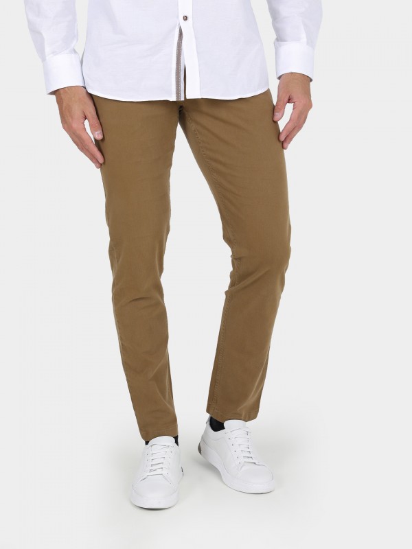 Pantalones chino slim fit