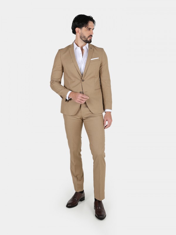 Slim fit pattern suit