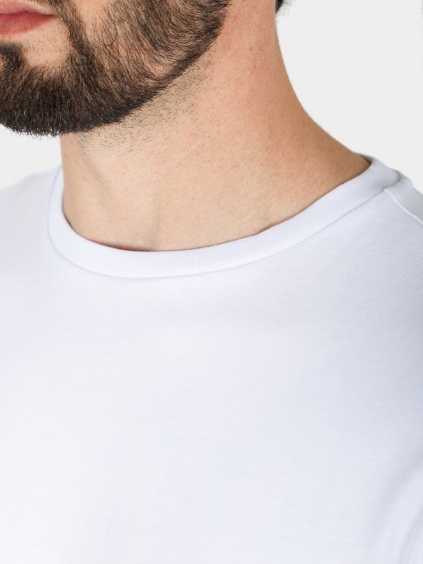 T-shirt lisa algodão gola redonda