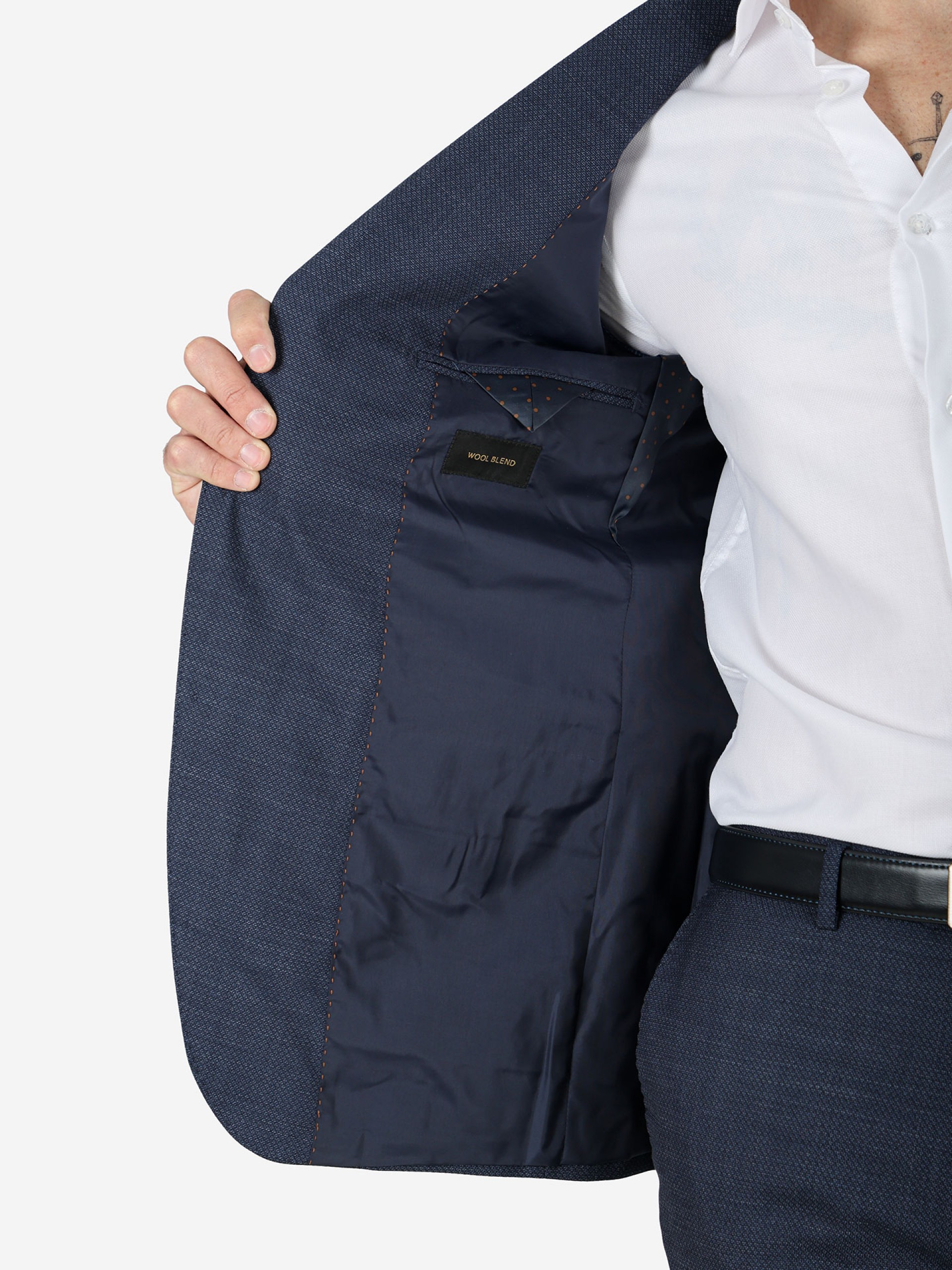 Regular fit micro pattern suit