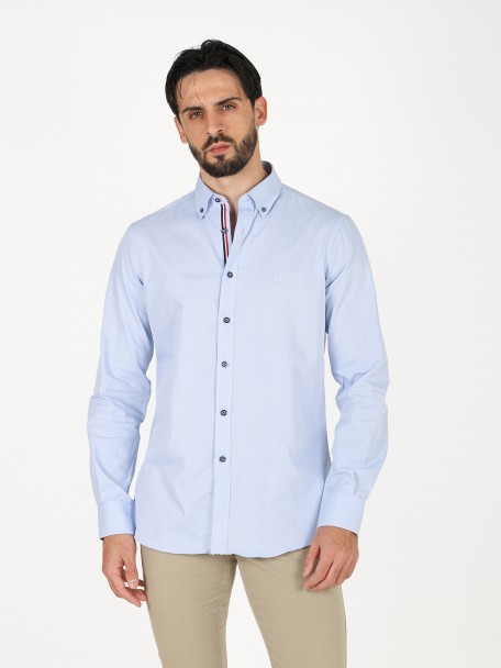 Camisa casual lisa regular fit