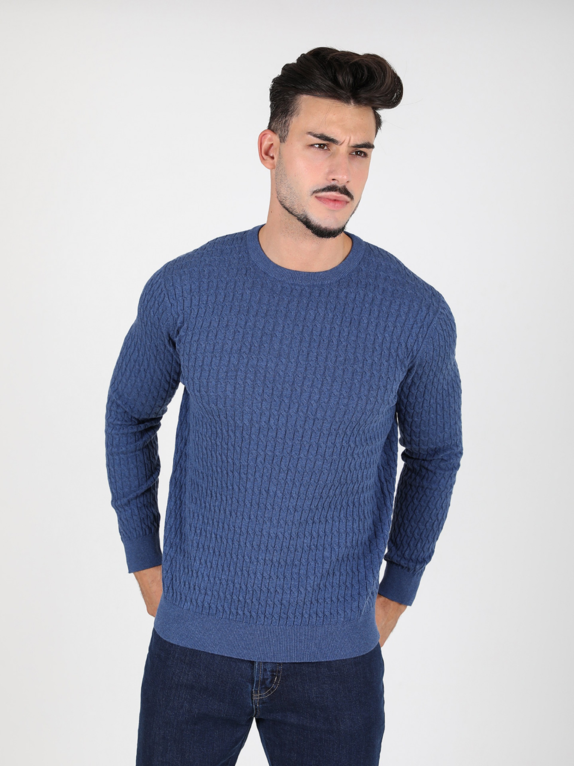 Camisola de malha de algodão efeito entrançado