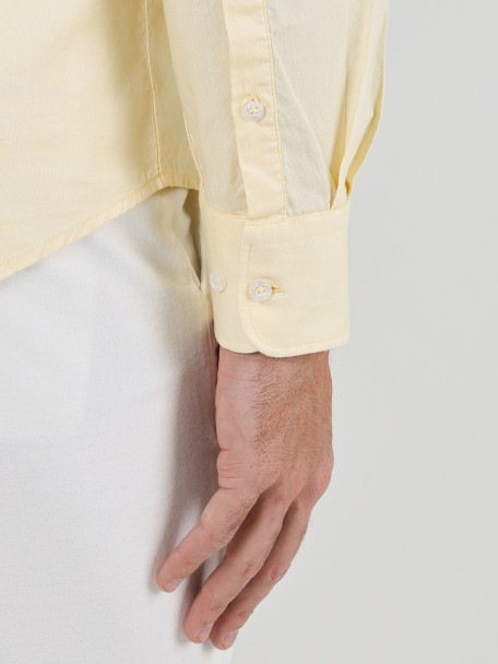 Camisa lisa de algodão com bolso Camisa lisa de algodão com bolso