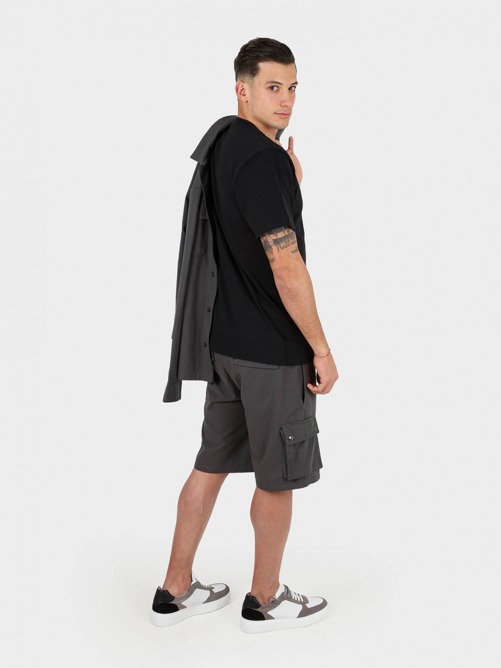 Cargo jogger shorts WAC