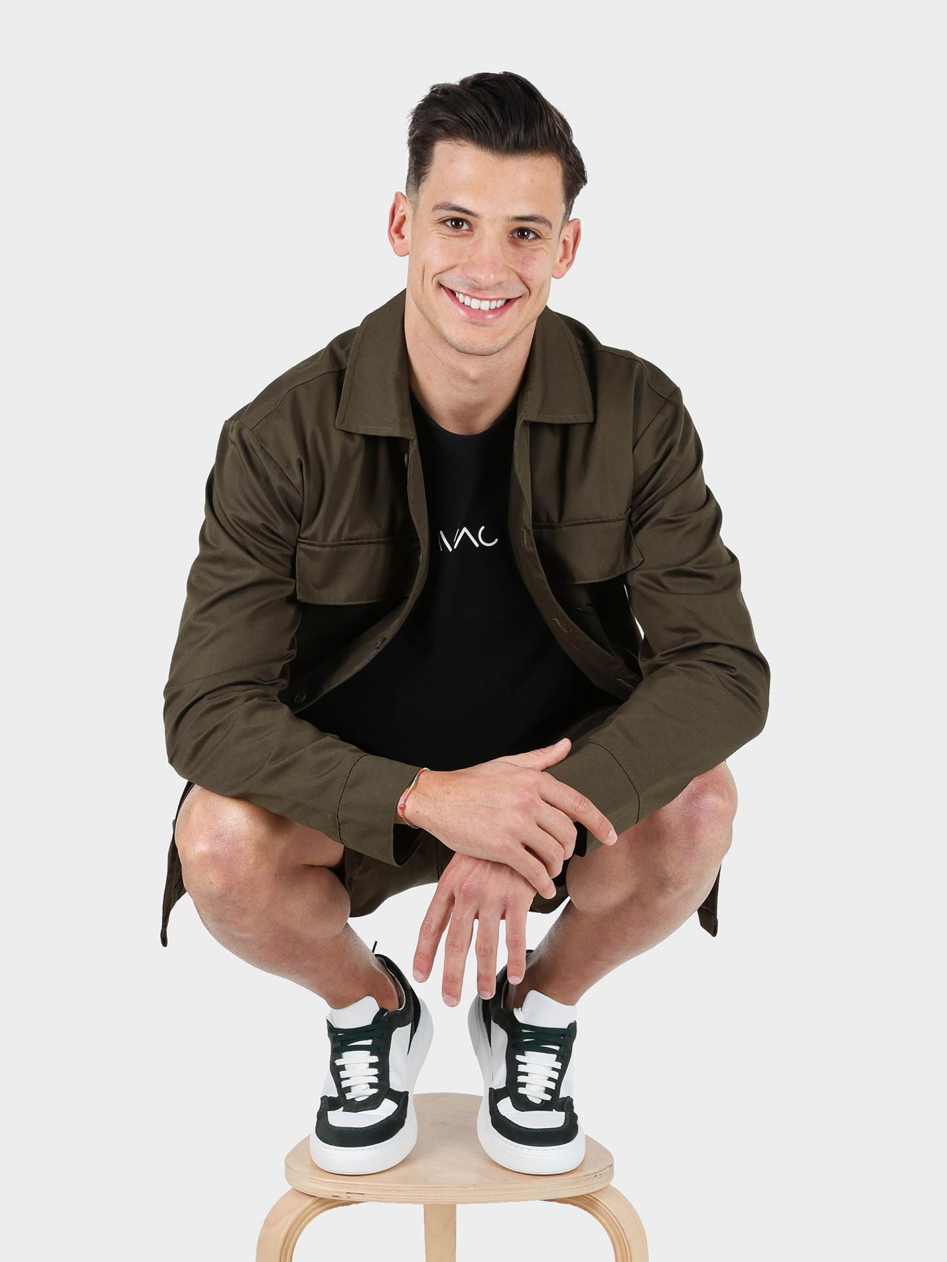 Oversize shirt with bags