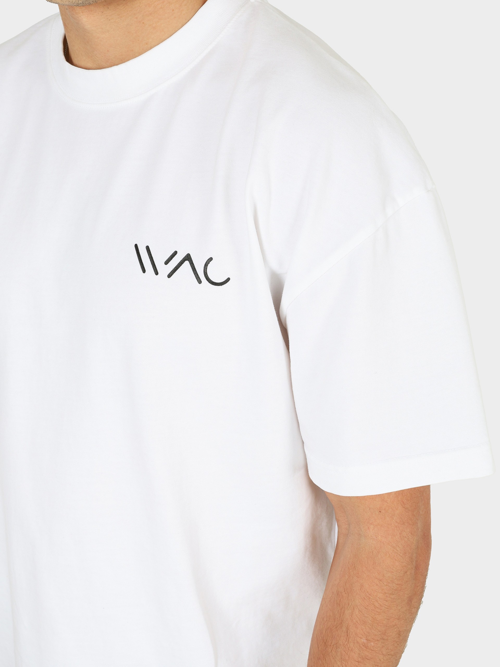 Camiseta oversize con logo