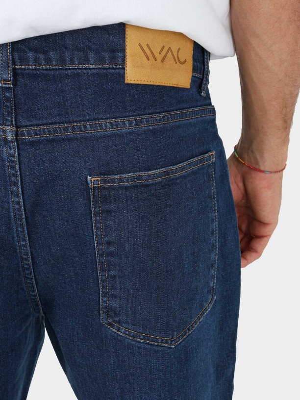 Vaqueros de corte relaxed fit