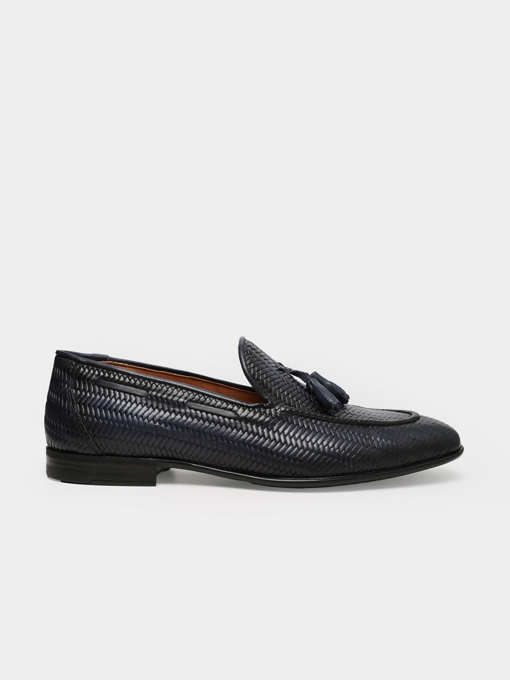 Mocassim de pele com berloque