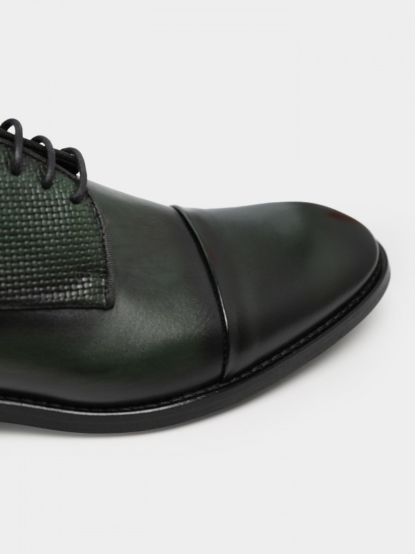 Leather shoes with pattern Leather shoes with pattern