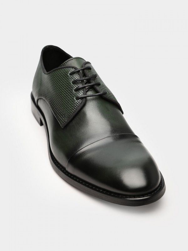 Leather shoes with pattern Leather shoes with pattern