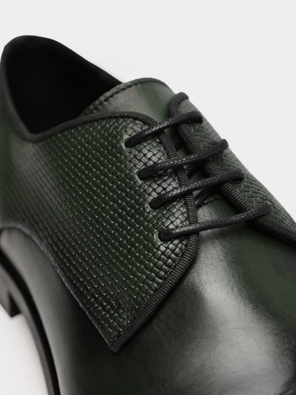 Leather shoes with pattern Leather shoes with pattern