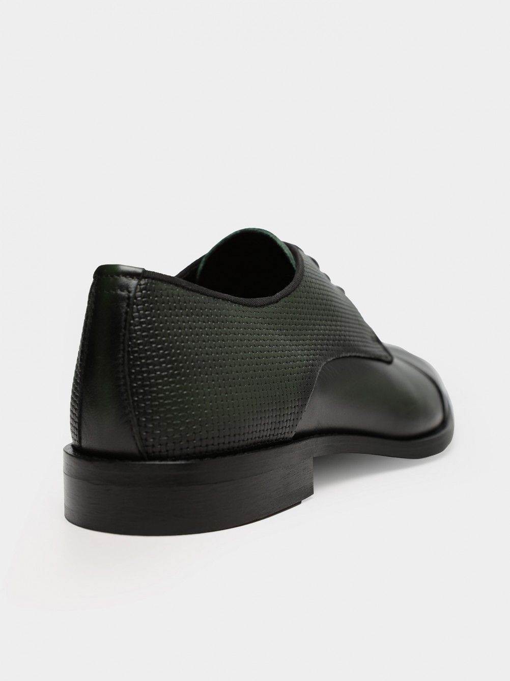 Sapato de pele com padr�o