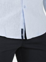 Camisa lisa de linho e algod�o