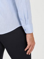 Camisa lisa de linho e algod�o