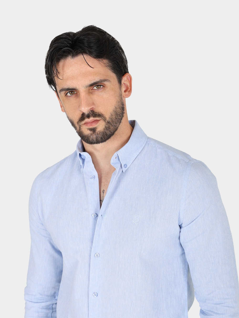 Camisa lisa de linho e algod�o
