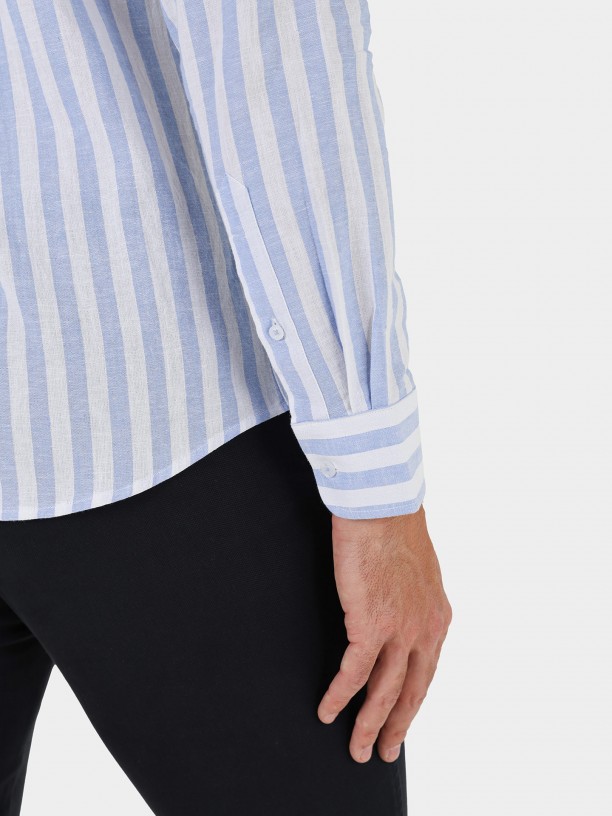Camisa de linho e algodo com gola mandarim