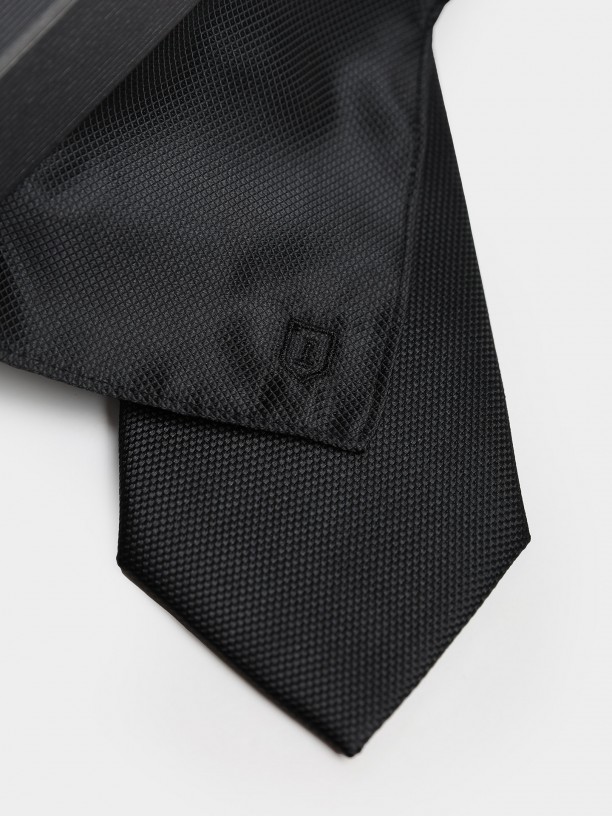 Conjunto leno e gravata