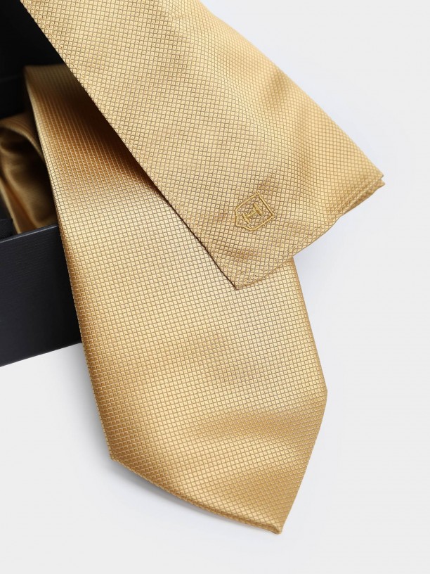 Conjunto leno e gravata