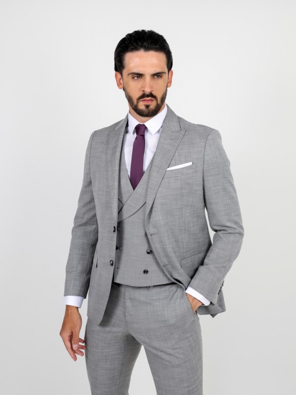 Traje liso slim fit con chaleco Traje liso slim fit con chaleco