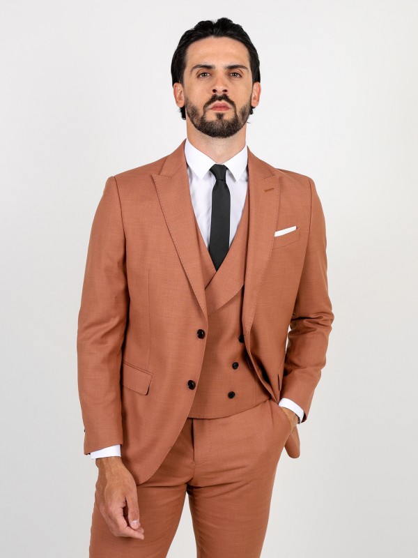 Traje liso slim fit con chaleco Traje liso slim fit con chaleco