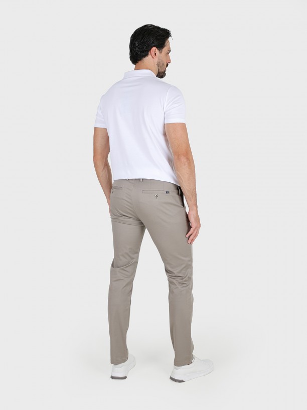 Pantalones chino slim fit