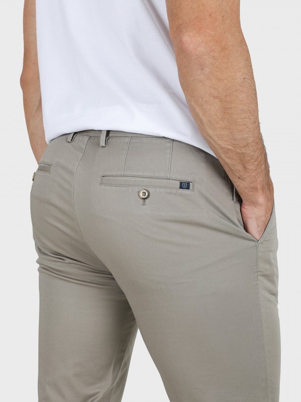 Slim fit elastic trousers