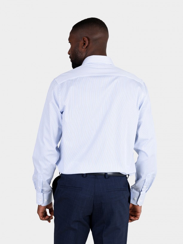 Classic shirt with stripe pattern