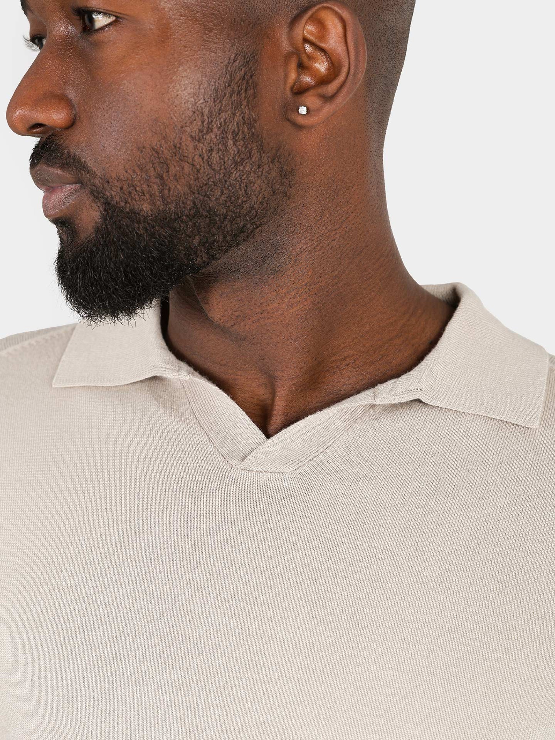 Polo de punto con cuello