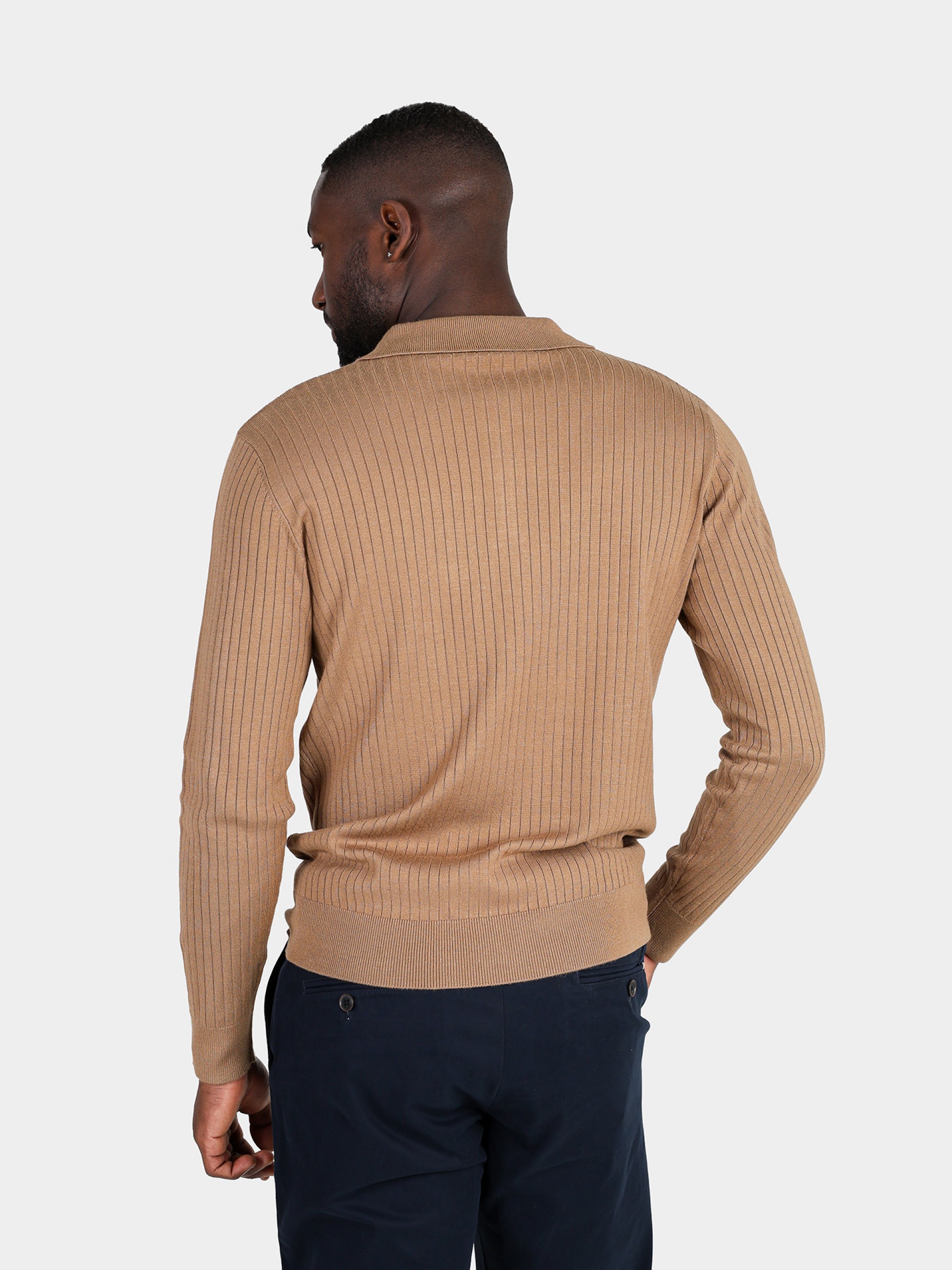 Polo de punto con canalé